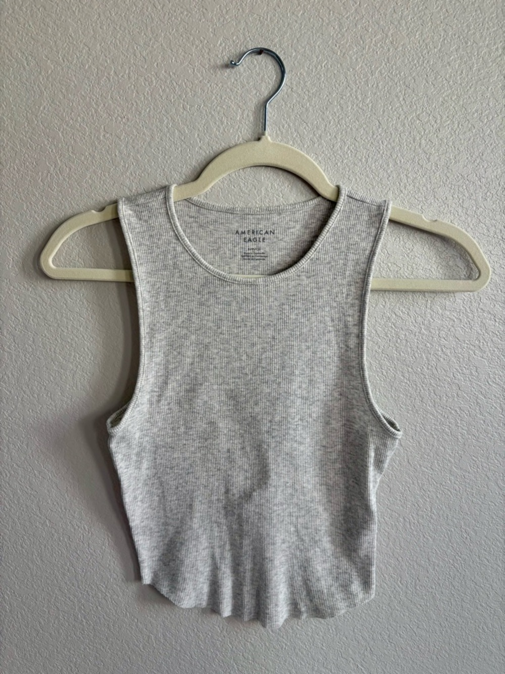American Eagle Outfitters Heather Gray Ribbed Crop Tank